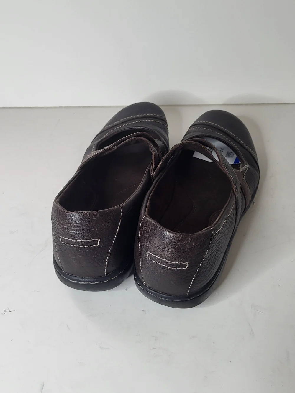 Clarks Women's Brown Leather Mary Jane Flats with Contrast Strap